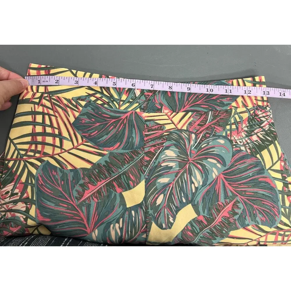 Pull On Wide Leg Cropped Floral Pants Womens Small Beachy Boho Tropical